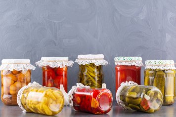 Продажи товаров для домашних заготовок выросли — данные Ozon