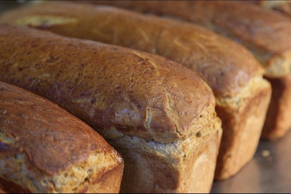 В России предложили установить минимальную цену на хлеб в 80 рублей