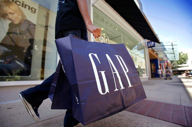 Американский бренд Gap объяснил продолжение поставок в РФ Американский бренд Gap объяснил продолжение поставок в РФ