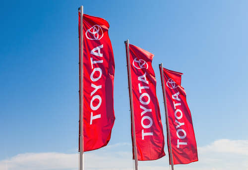 Toyota отзовет почти 750 тыс. автомобилей