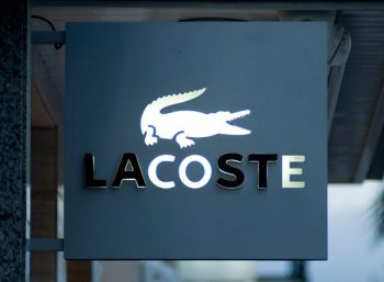 Lacoste подала в суд на M&S из-за изображения крокодила