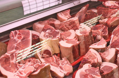 Еврокомиссия запустит новую программу помощи рынку свинины в связи с эмбарго РФ