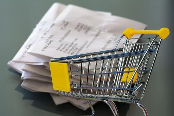 Ромир: Недельные расходы россиян продолжают расти