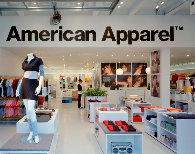 American Apparel уволит 500 сотрудников