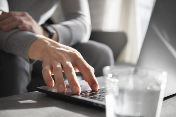 Почти половина россиян уже имеют подработку