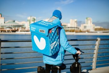 ИИ-помощник Яндекс Лавки научился распознавать голосовые команды ИИ-помощник Яндекс Лавки научился распознавать голосовые команды