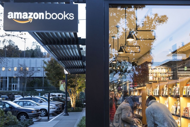 Из онлайна в оффлайн: зачем Amazon открыл свой первый физический магазин