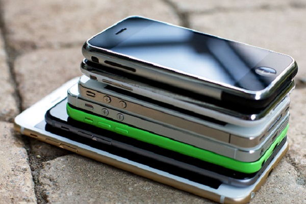 «Связной» заявил о расширении программы Trade-in для iPhone