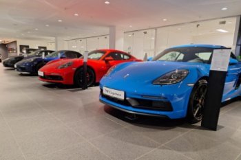 Рост продаж премиальных автомобилей в ноябре составил 47%