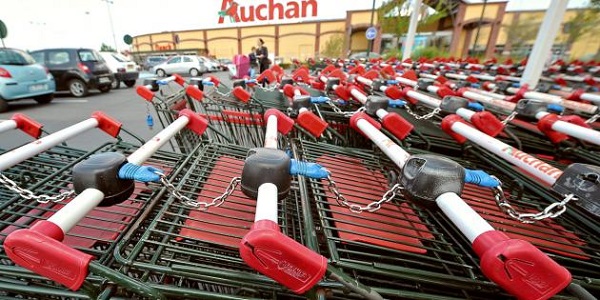 Auchan продолжает работать в Донецке