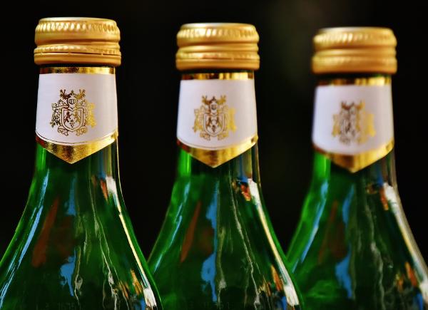 Минздрав предложил запретить продажу алкоголя лицам до 21 года