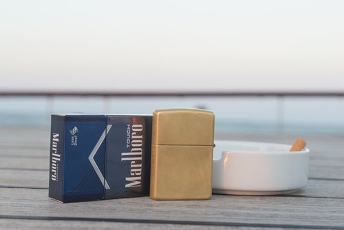 Philip Morris сократила долю в России