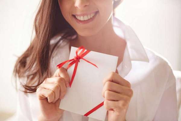 Магазинам могут запретить выпуск подарочных сертификатов