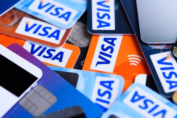 Visa позволит клиентам банков удалять данные карт со сторонних сайтов