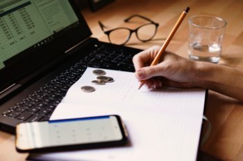 Деньги есть, оплаты нет: пять ошибок поставщиков в работе с торговыми сетями Деньги есть, оплаты нет: пять ошибок поставщиков в работе с торговыми сетями
