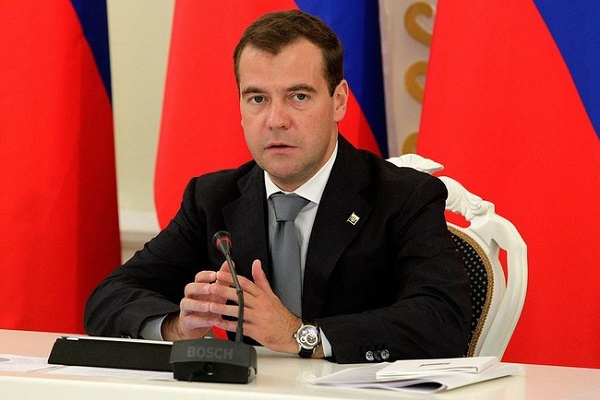 Медведев заявил о невозможности возврата к госрегулированию цен