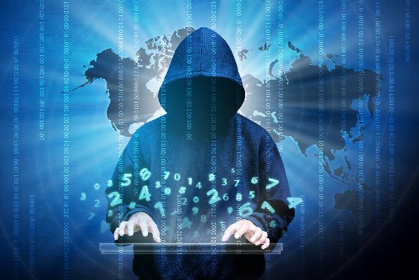 Более трех тысяч площадок для интернет-торговли попали под атаку мошенников