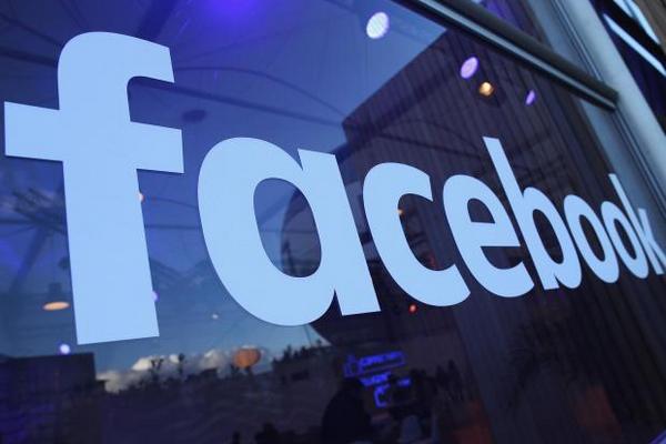 Facebook намерена забрать себе домен facebook.ru