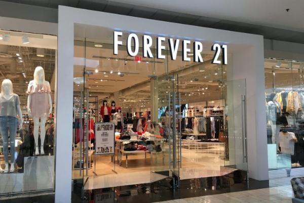 Сеть Forever 21 готовится объявить о банкротстве