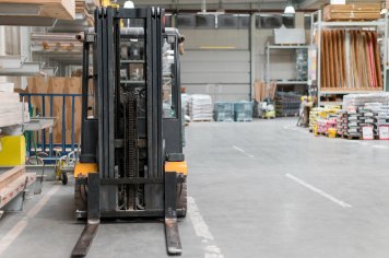 Cпрос на складскую технику в регионах вырос на 49%