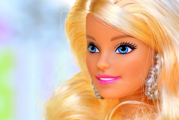 Mattel создала гендерно-нейтральную Барби