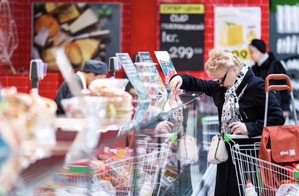 «Перекрёсток» вводит приоритетные часы для посещения супермаркетов пенсионерами
