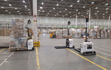 «Группа Лента» начала использовать роботов для перевозки палет