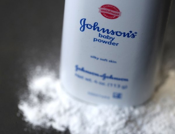 Johnson & Johnson оштрафовали на 187,5 млн долларов США за асбест в детской присыпке