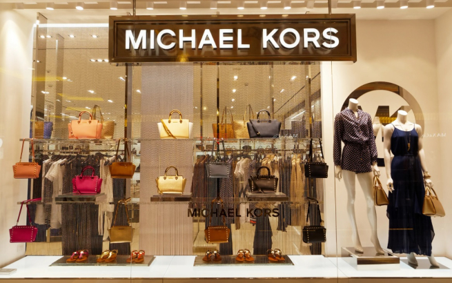 Tapestry покупает владельца Michael Kors и Versace Tapestry покупает владельца Michael Kors и Versace