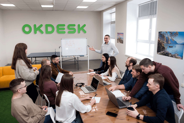 Представителей сервисных компаний из ритейла приглашают принять участие в Всероссийском исследовании «Сервисное обслуживание и ремонт 2025»