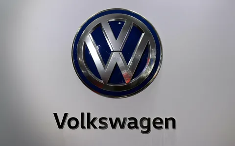 Volkswagen закрыл сделку по продаже активов автодилеру «Авилон» Volkswagen закрыл сделку по продаже активов автодилеру «Авилон»