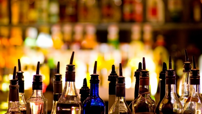 В РФ создадут спецкомиссию по борьбе с контрафактным алкоголем