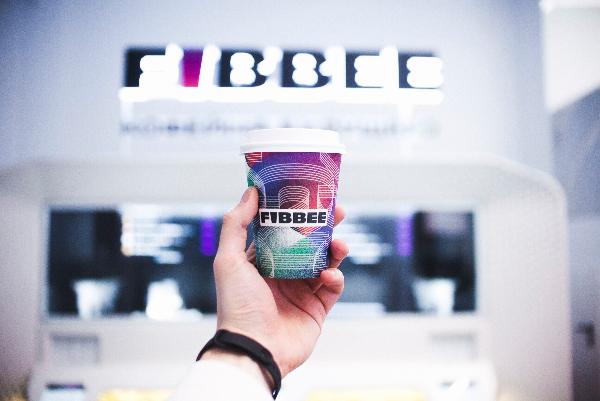 В Москве запустили сеть роботизированных кофеен Fibbee (фото)