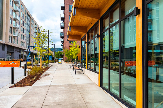 На московском рынке стрит-ритейла по итогам 2025 года наблюдается дефицит свободного предложения