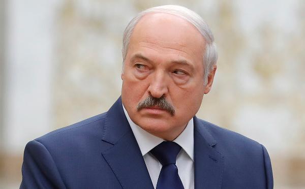 Лукашенко поручил закрыть все объявившие забастовку предприятия