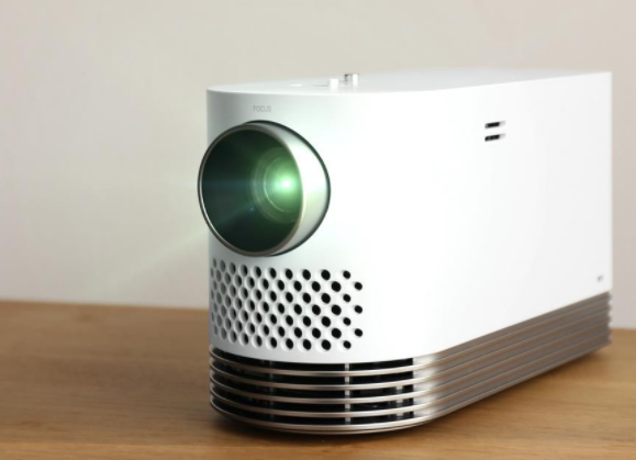 Лазерный проектор LG ProBeam стал продуктом года Лазерный проектор LG ProBeam стал продуктом года