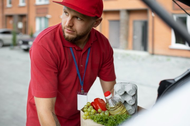 Data Insight: рынок eGrocery в России может вырасти на 23%