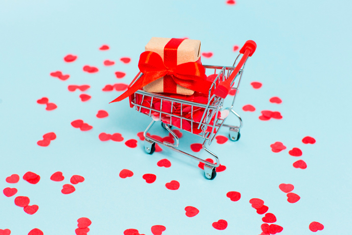 Стоит ли делать спецпредложения к 14 февраля и чем заменить этот праздник?