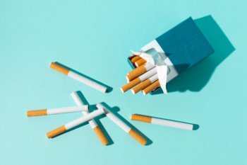 Во II квартале доля нелегальных сигарет в РФ снизилась до 9,4% Во II квартале доля нелегальных сигарет в РФ снизилась до 9,4%