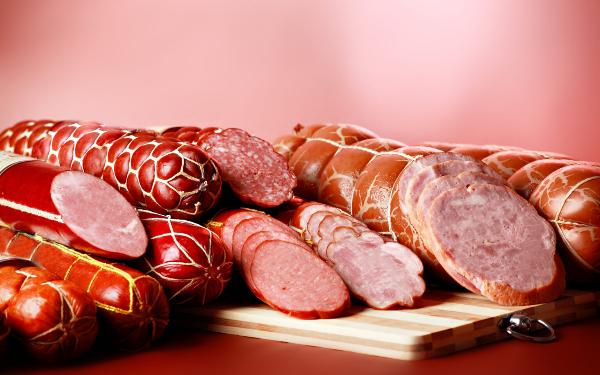 Россия на 33% увеличила экспорт колбасных изделий