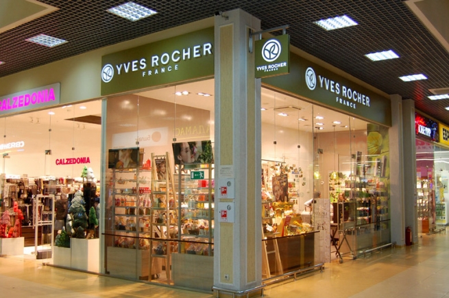 Юбилейный четырехсотый Yves Rocher открылся в ТРЦ «Охта Молл» 