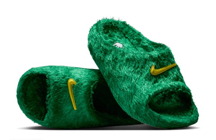 Nike создал две модели необычных шлепок (ФОТО) - №1