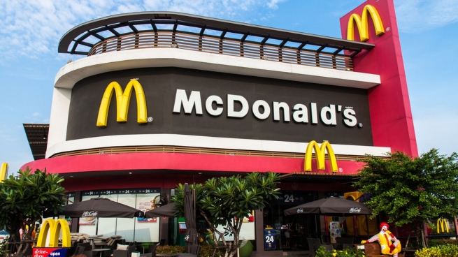 McDonald's вернет клиентов за счет обновленной концепции McDonald's вернет клиентов за счет обновленной концепции