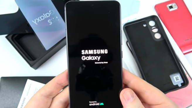 Часть смартфонов Samsung не активируются в России из-за параллельного импорта