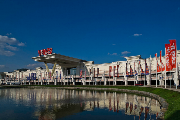 ТРК Vegas в лондонском стиле откроется рядом со станцией «Саларьево» в конце 2019 года