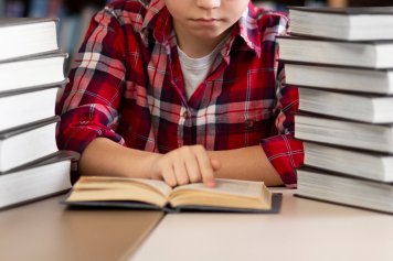 Книги обогнали канцтовары в структуре предшкольных расходов — аналитика