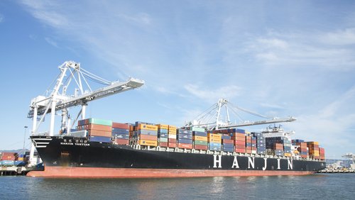 В море «застряло» товаров на $14 млрд из-за банкротства перевозчика Hanjin Shipping