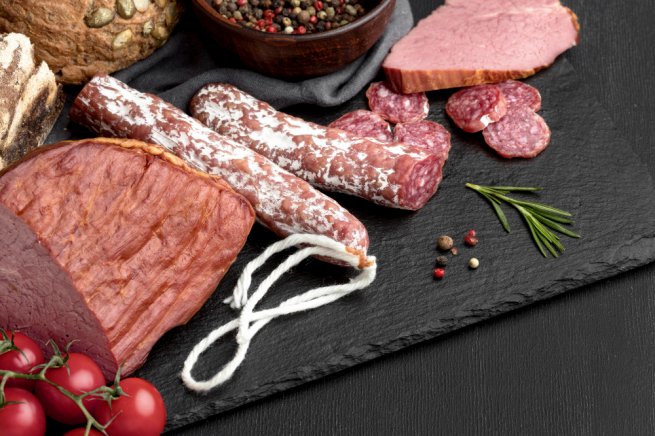 Российский рынок пищевых добавок для мясопереработки превысил 83 тыс. тонн