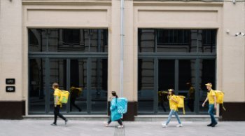 Выручка компаний экспресс-доставки за пять лет увеличилась почти в 10 раз