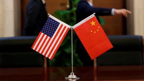 США откладывают введение пошлин на товары из Китая США откладывают введение пошлин на товары из Китая